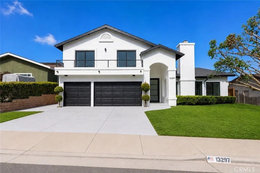 13297 Portofino