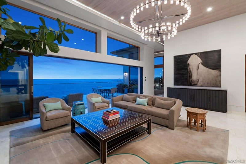 5910 Camino De La Costa