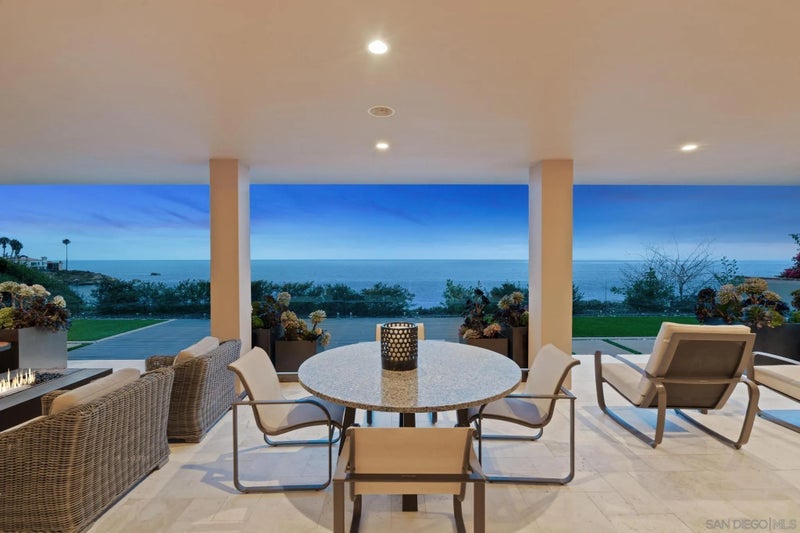 5910 Camino De La Costa