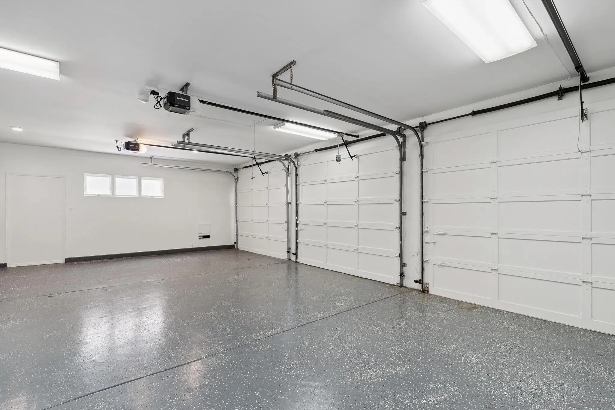 La Jolla, California 92037, United States, 4 Bedrooms Bedrooms, ,5 BathroomsBathrooms,Residential,Active,169083