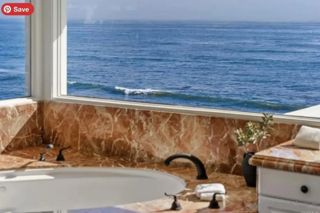 La Jolla, California 92037, United States, 4 Bedrooms Bedrooms, ,5 BathroomsBathrooms,Residential,Active,169083