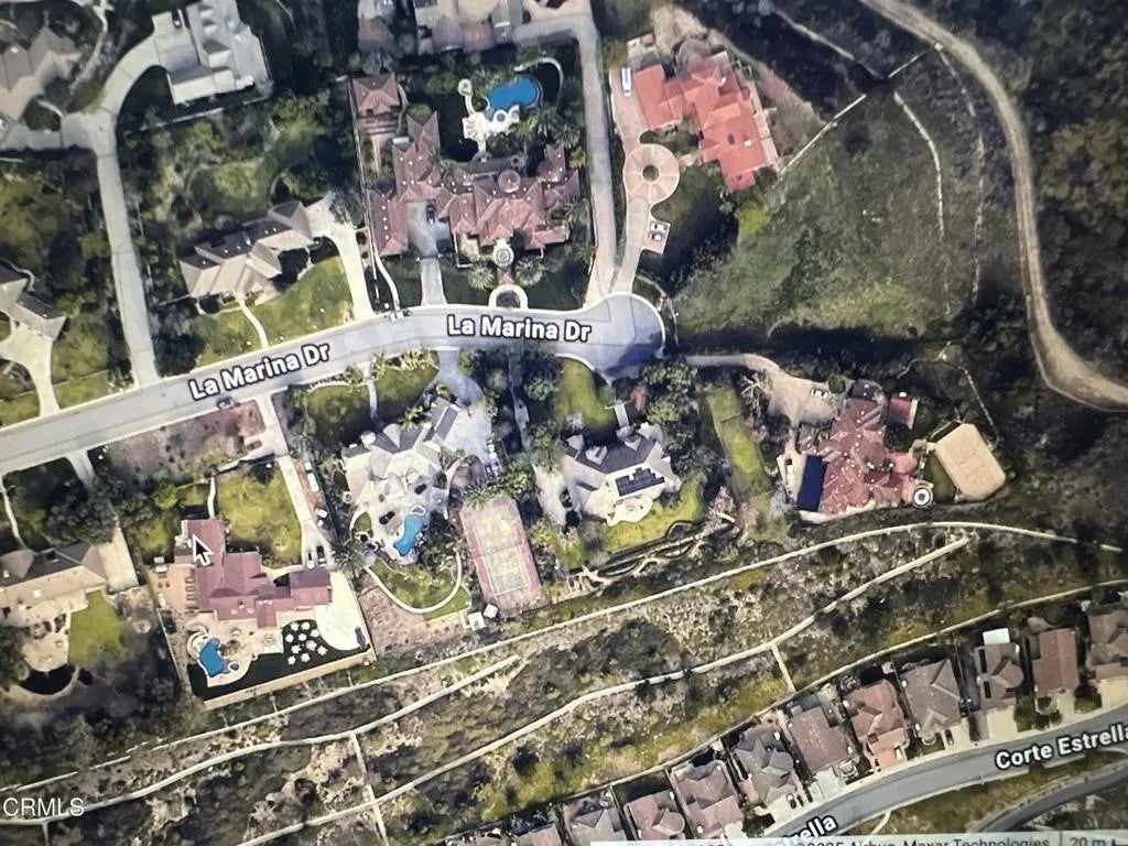 400 La Marina