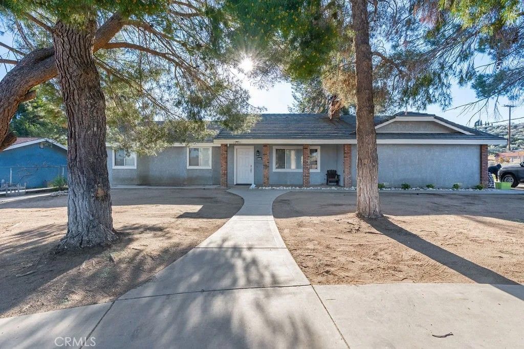 Photo of 7365 Chase Ave, Hesperia, CA 92345 (MLS # IV26063131)