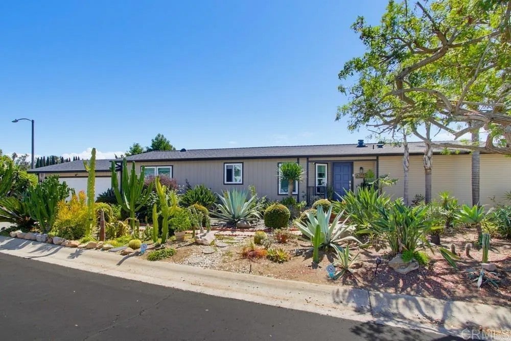 Photo of 1120 Harvest Lane, Vista, CA 92081 (MLS # PTP2606890)