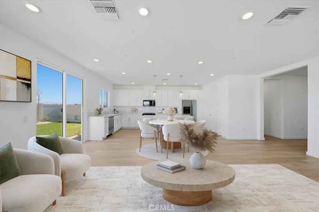 3329 E Avenue J-4