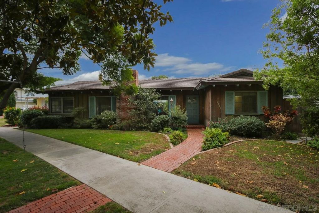 Photo of 1045 Adella Ave, Coronado, CA 92118 (MLS # 260007016)