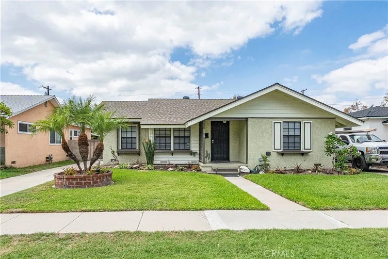 6019 Pepperwood