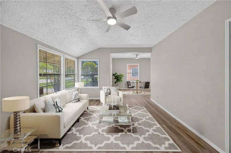 6019 Pepperwood