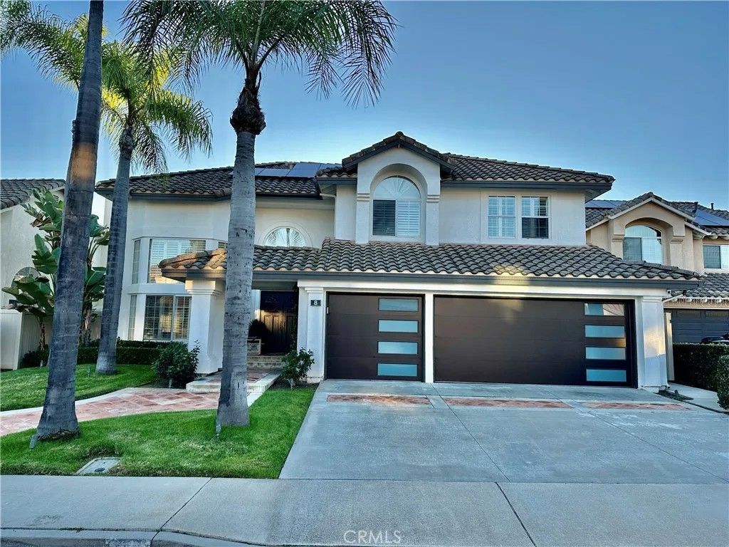 Photo of 8 Crystalglen, Aliso Viejo, CA 92656 (MLS # OC26004235)
