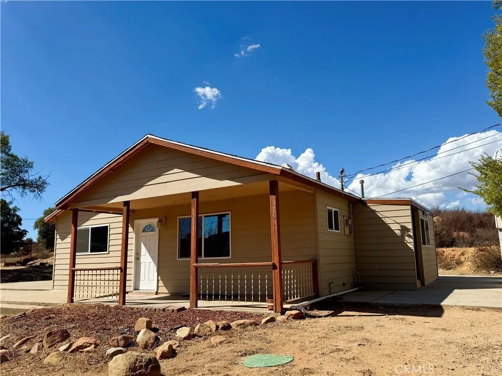 32811 Cox