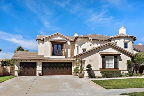 Photo of 1024 N Cheyenne St, Orange, CA 92869 (MLS # OC26039848)