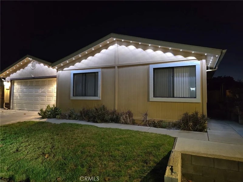 3435 Greenacre