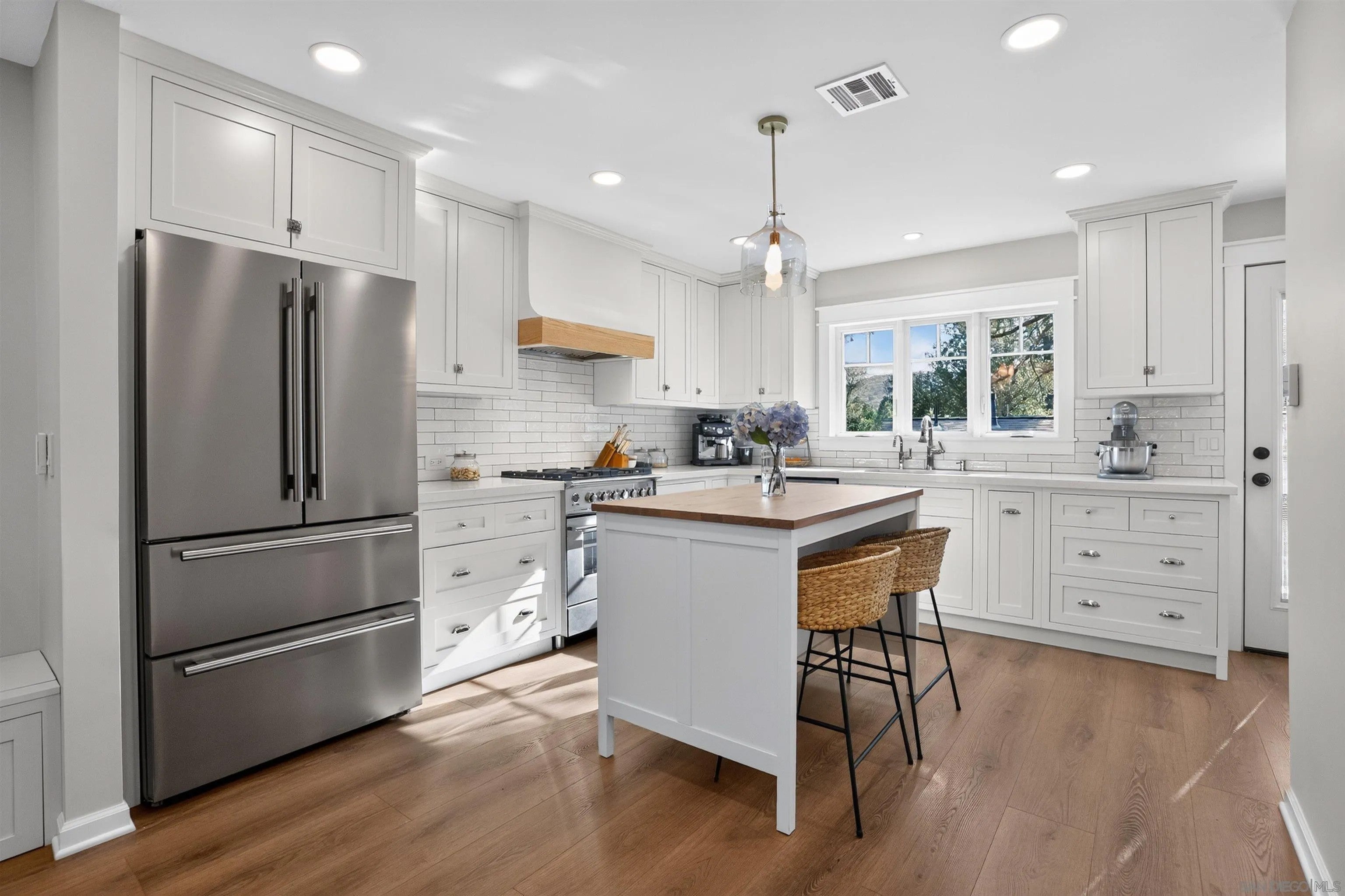 8032 Buckthorn
