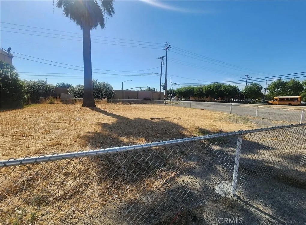 2149 E Pacheco