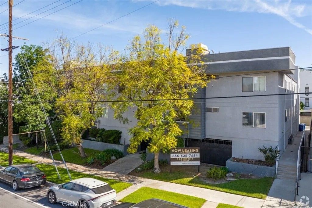 Photo of 4406 Cahuenga Boulevard #109, Toluca Lake, CA 91602 (MLS # BB26067919)