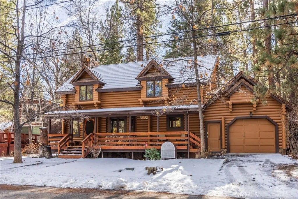 Photo of 42591 La Cerena Ave, Big Bear Lake, CA 92315 (MLS # IG25268371)