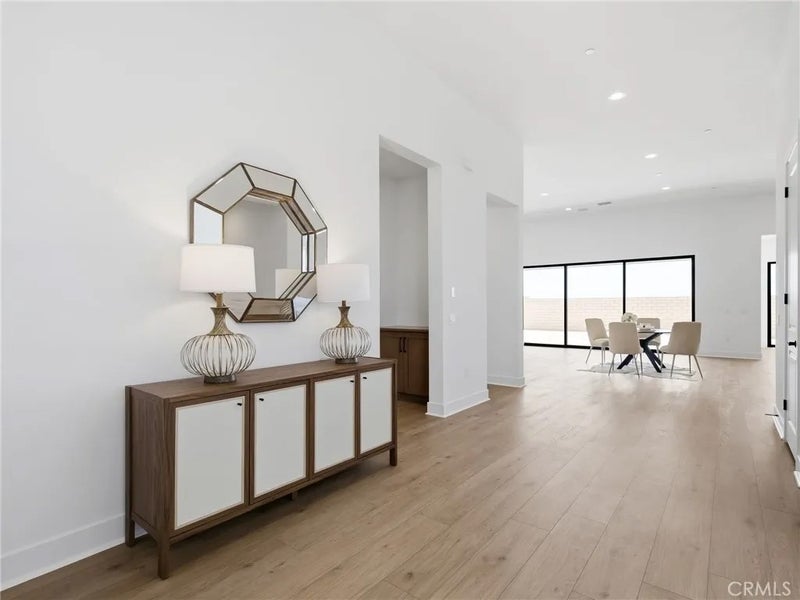 30018 N Avenida Sierra Madre