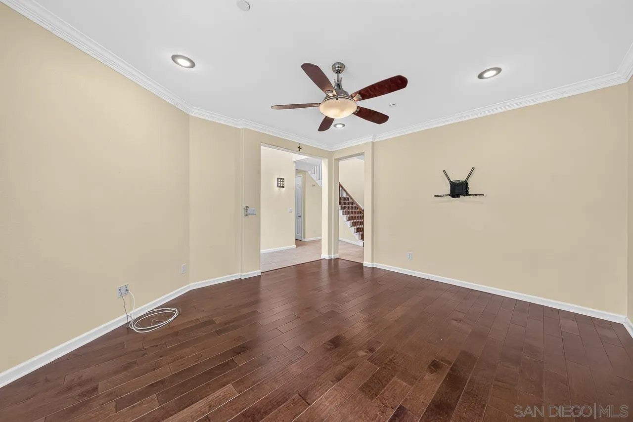 14679 Lazy Dog Way