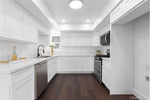 Photo of 546 W Indian School Ln, Banning, CA 92220 (MLS # SW26027681)