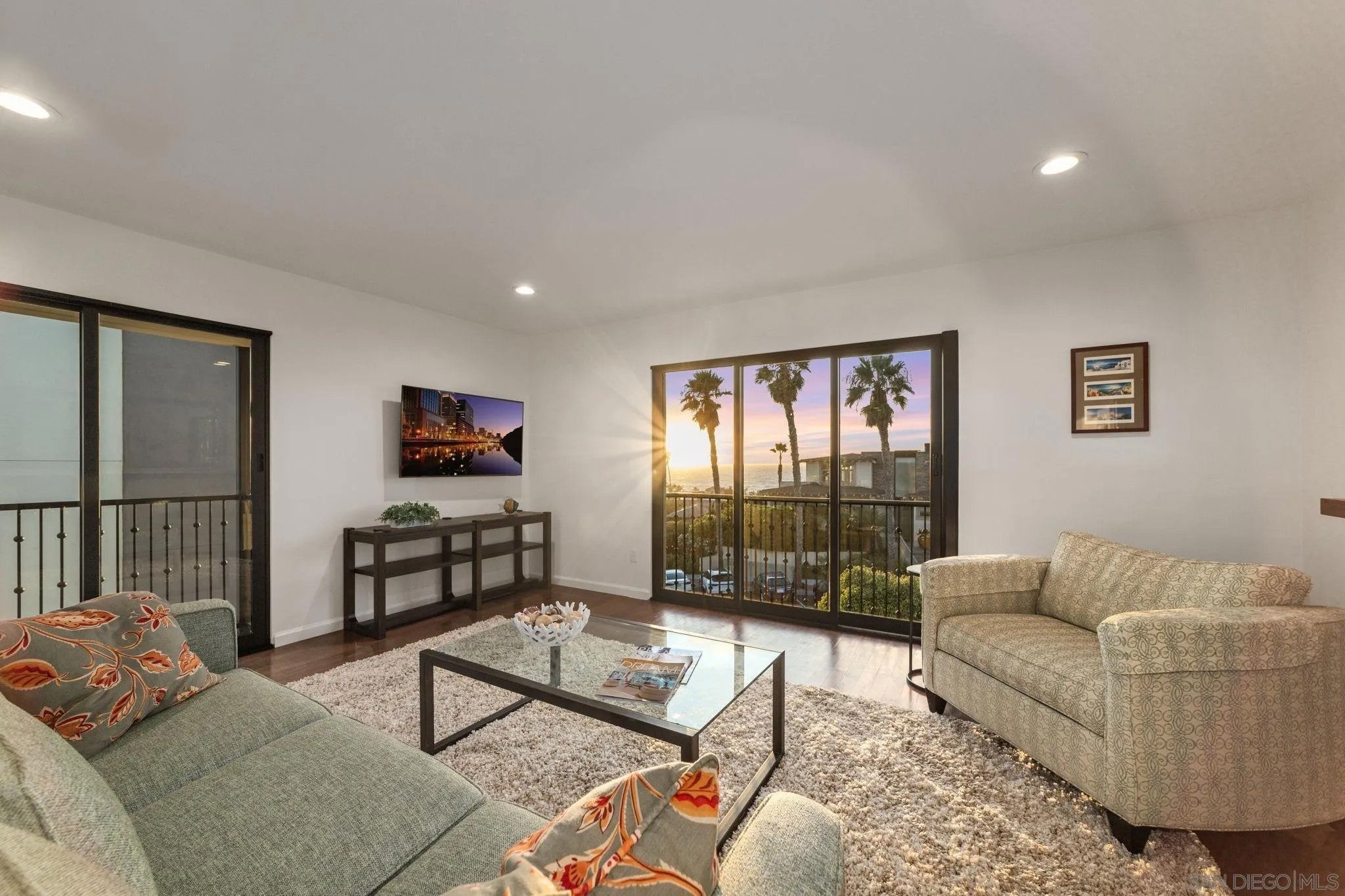 307 Prospect 307 Prospect