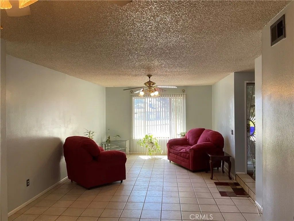 Photo of 3700 Mountain Ave #6B, San Bernardino, CA 92404 (MLS # IV26057698)