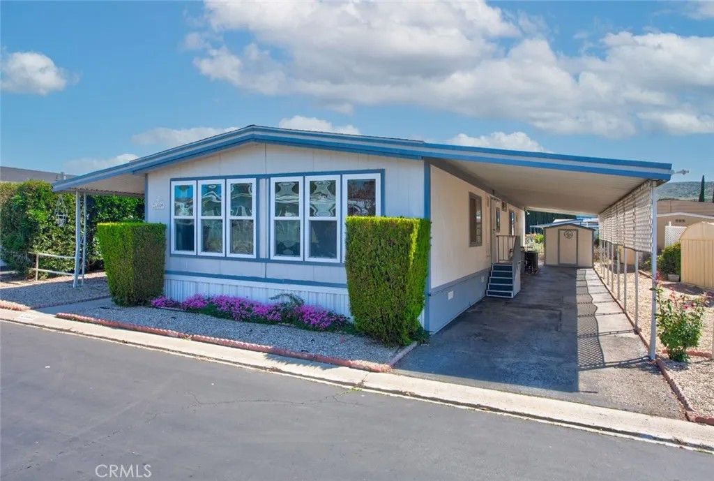 Photo of 21440 W Brier Way, Saugus, CA 91350 (MLS # SR26074472)