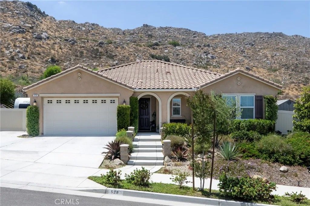 Photo of 528 Qeweewish AVE, San Jacinto, CA 92582 (MLS # CV26108113)