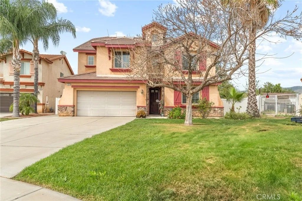 Photo of 12319 Parkside Cir, Yucaipa, CA 92399 (MLS # IG26069639)