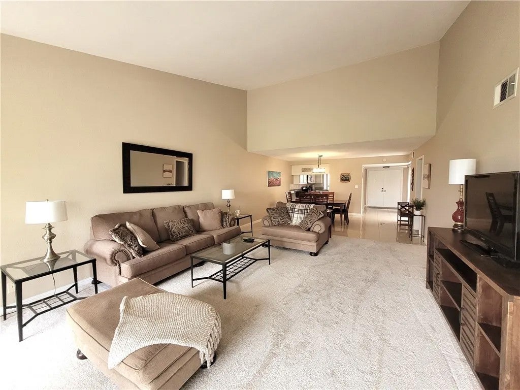 Photo of 24 Granada DR, Rancho Mirage, CA 92270 (MLS # OC26203561)