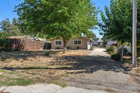 Tiny photo for 22609 I Street, Santa Margarita, CA 93453 (MLS # PI25230000)