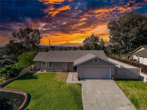 Photo of 30630 Southern Cross Road, Temecula, CA 92592 (MLS # SW26068178)