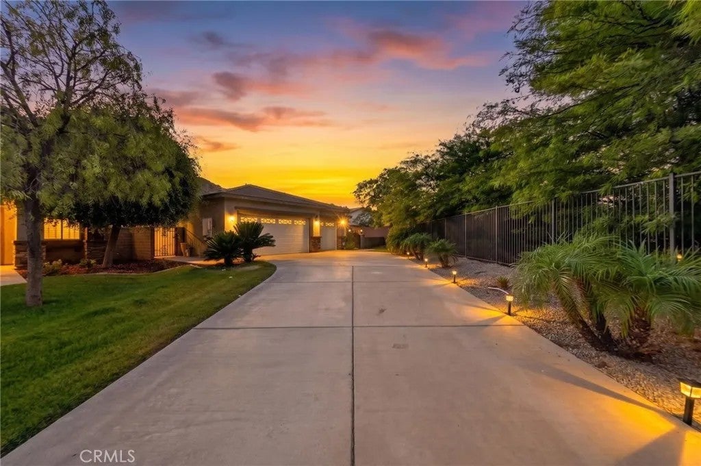 29403 Canyon Valley Drive