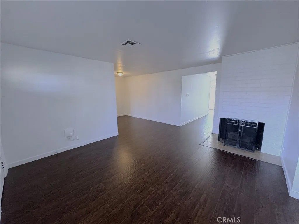 Photo of 7823 Louise Avenue, Northridge, CA 91325 (MLS # CV26015847)