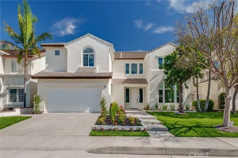 Photo of 1338 Golden Coast Ln, Rowland Heights, CA 91748 (MLS # OC26049836)