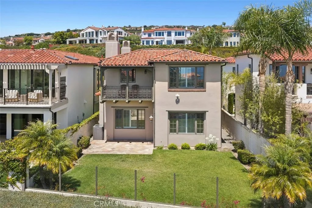 64 Sidney Bay