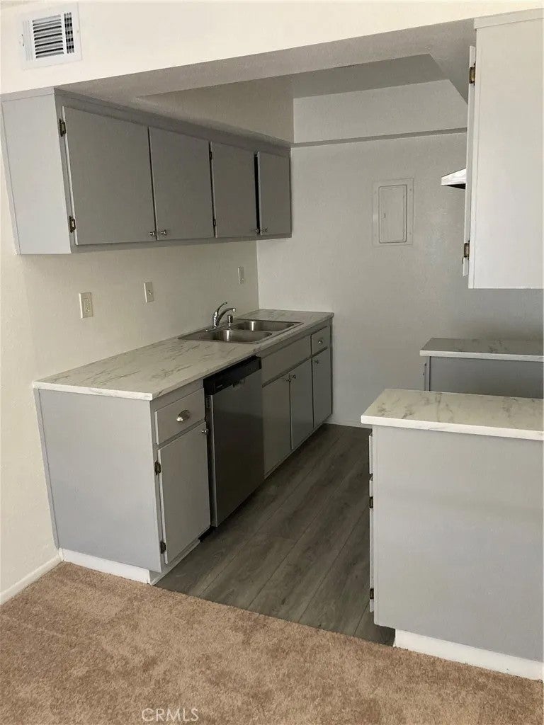 8505 Columbus Avenue 304