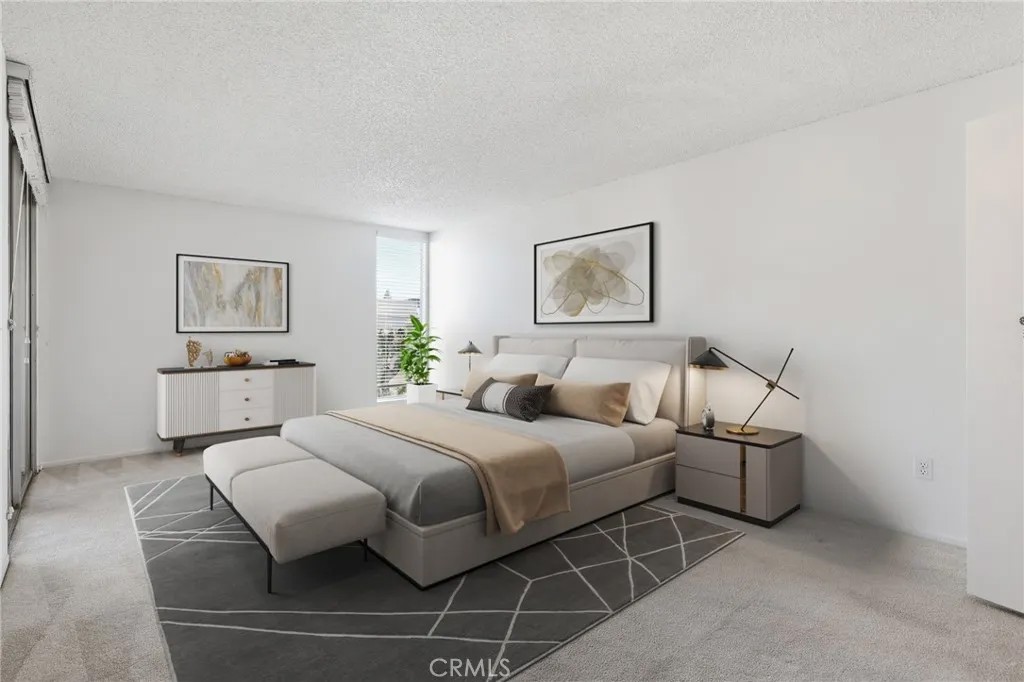 5330 Lindley Avenue 305