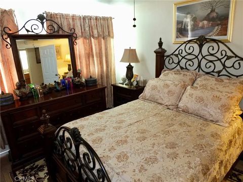 Tiny photo for 8912 Mettler St, Los Angeles, CA 90003 (MLS # PW25238082)