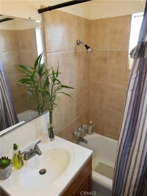 Tiny photo for 8912 Mettler St, Los Angeles, CA 90003 (MLS # PW25238082)