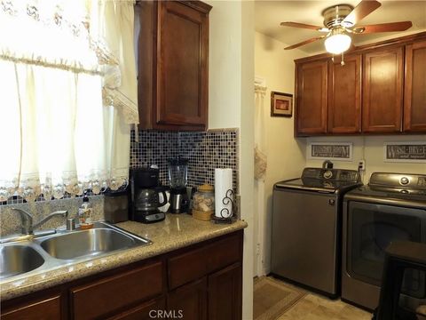 Tiny photo for 8912 Mettler St, Los Angeles, CA 90003 (MLS # PW25238082)