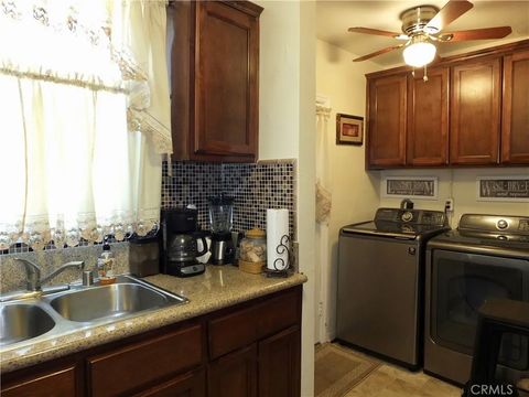 Tiny photo for 8912 Mettler St, Los Angeles, CA 90003 (MLS # PW25238082)