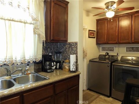 Tiny photo for 8912 Mettler St, Los Angeles, CA 90003 (MLS # PW25238082)
