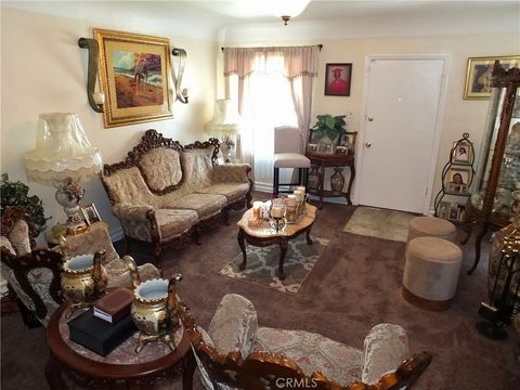 Tiny photo for 8912 Mettler St, Los Angeles, CA 90003 (MLS # PW25238082)