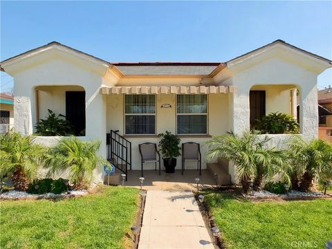 Tiny photo for 8912 Mettler St, Los Angeles, CA 90003 (MLS # PW25238082)