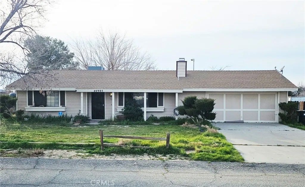 Photo of 40985 174th St, Lancaster, CA 93535 (MLS # SR26032046)