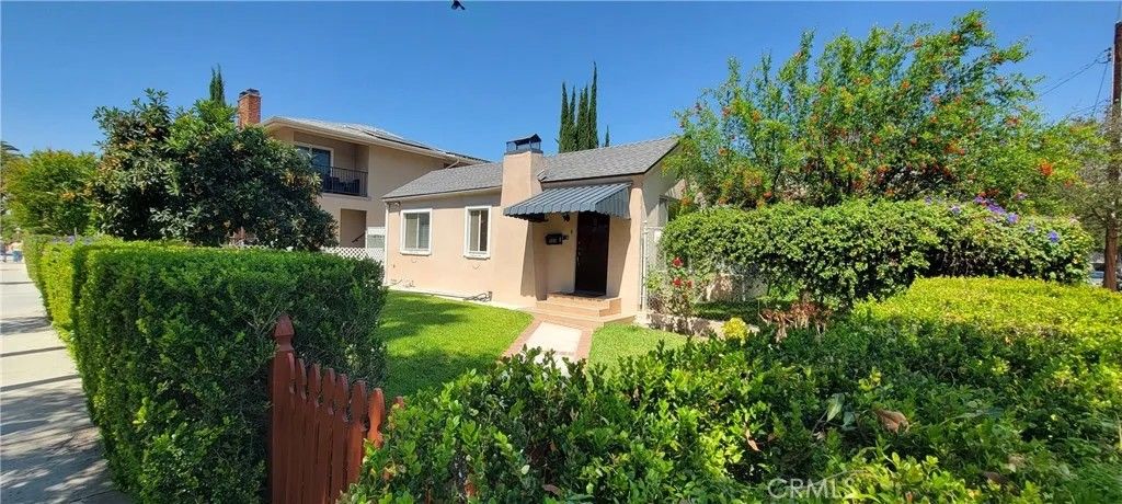 Photo of 567 South Street, Glendale, CA 91202 (MLS # GD26077506)