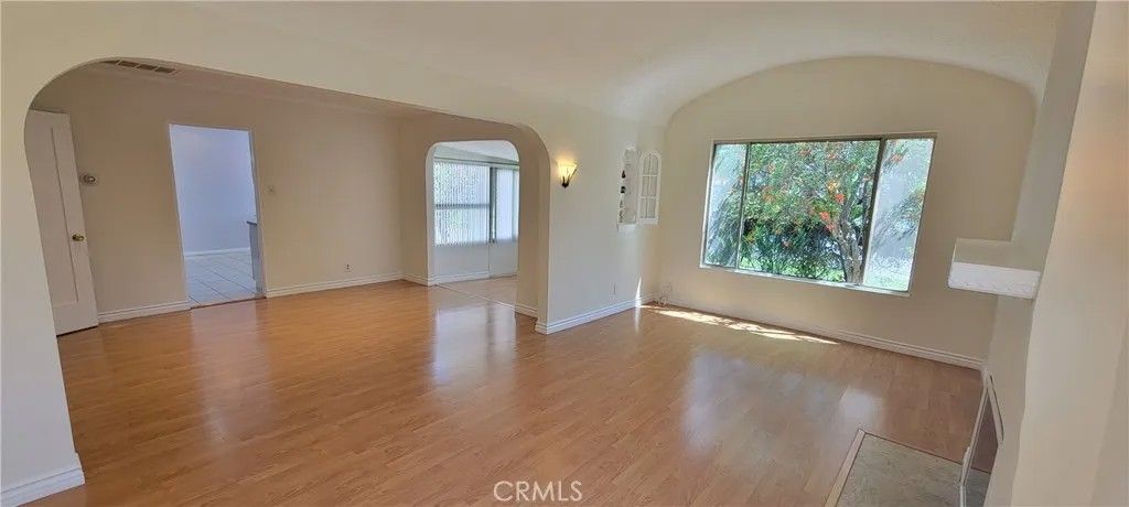 Photo of 567 South Street, Glendale, CA 91202 (MLS # GD26077506)