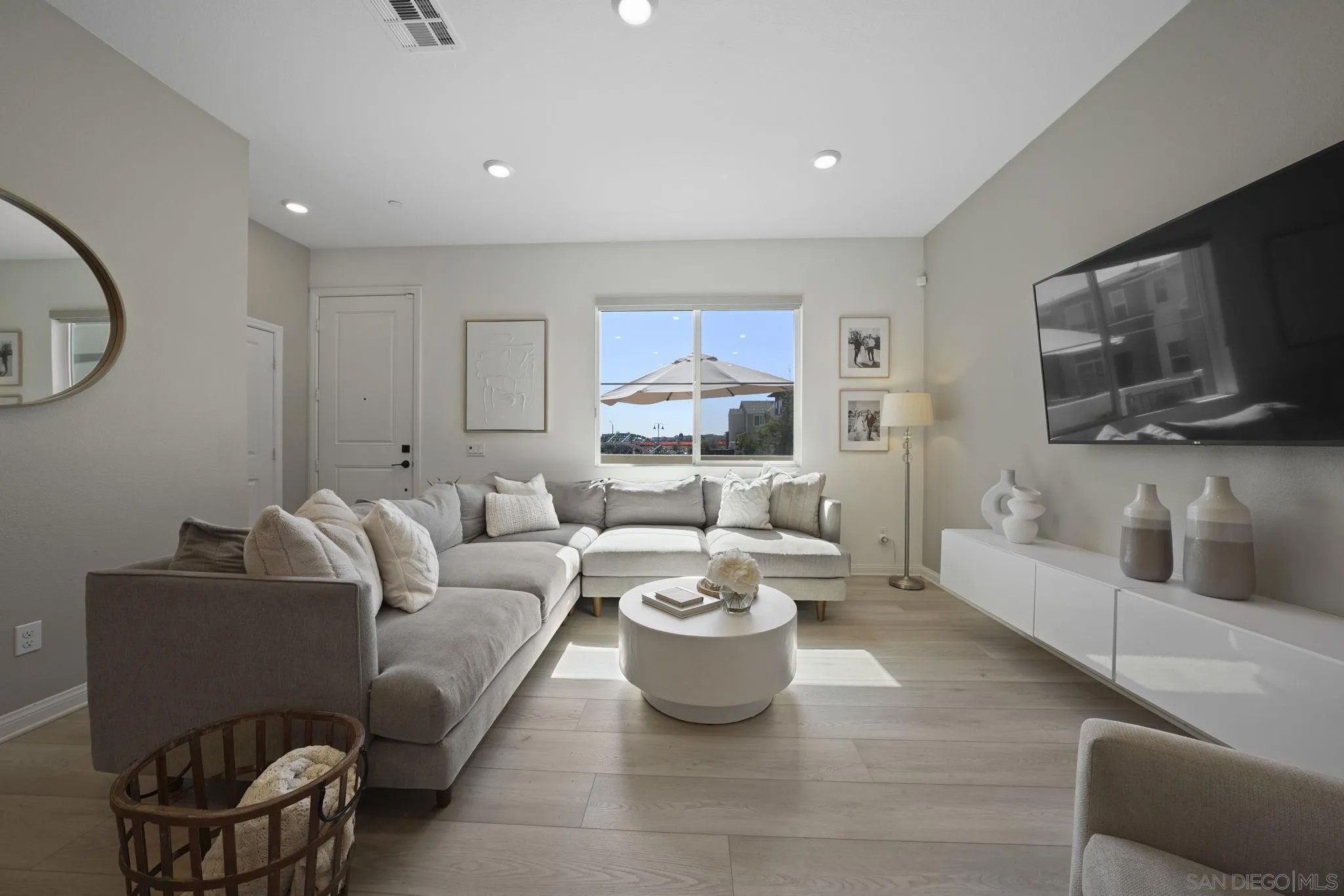 2101 Bluestone Circle