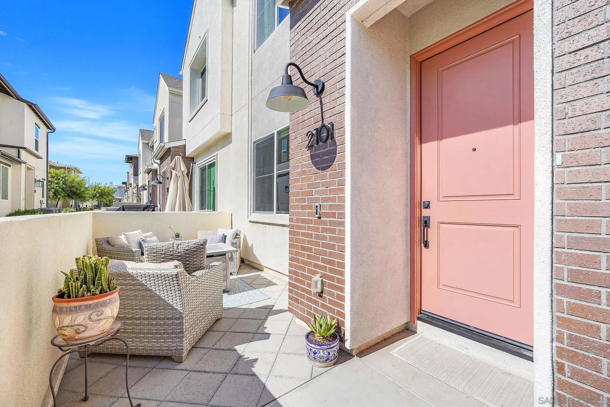 2101 Bluestone Circle