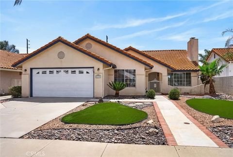 Photo of 26251 Potomac Dr, Menifee, CA 92586 (MLS # SW26065925)